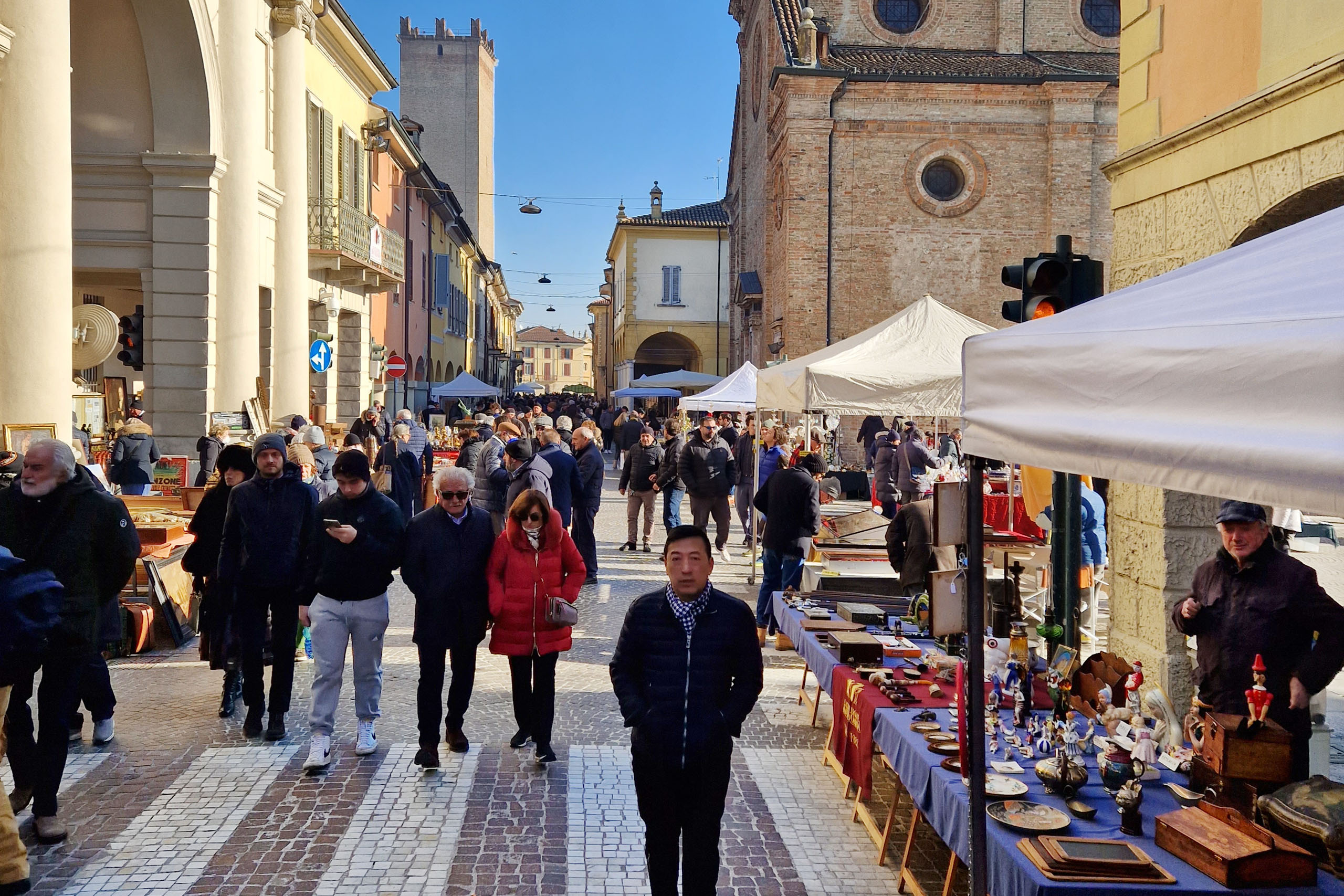 mercatino-nel-borgo_1