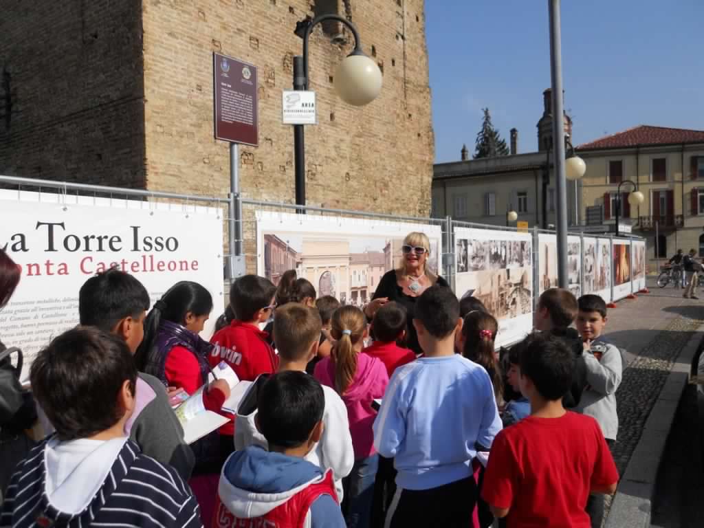 scolaresche-alla-mostra-torre-isso_1-1024×768